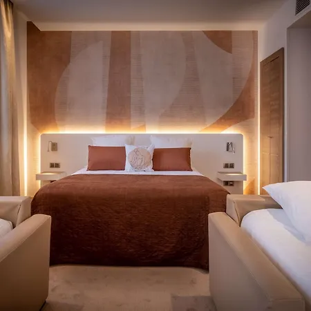 Otel Western Premier De Galles