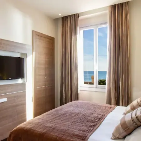 Western Premier De Galles Hotel Mentona