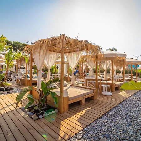 فندق Western Premier De Galles 4*