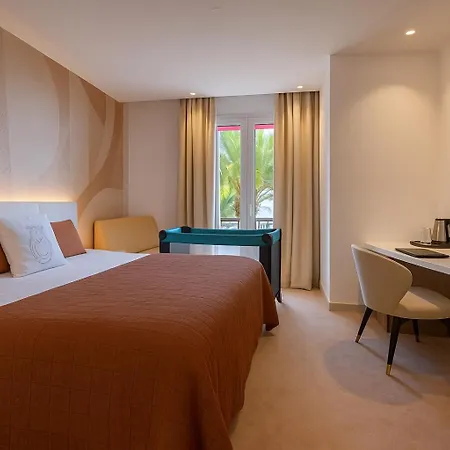 Hotel Western Premier De Galles Mentona