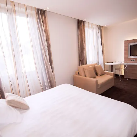 Western Premier De Galles 4*