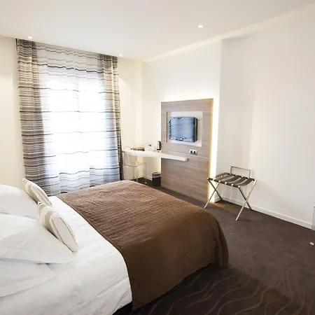 Hotel Western Premier De Galles Mentona