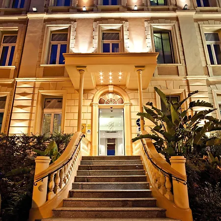 Western Premier De Galles Szálloda 4*