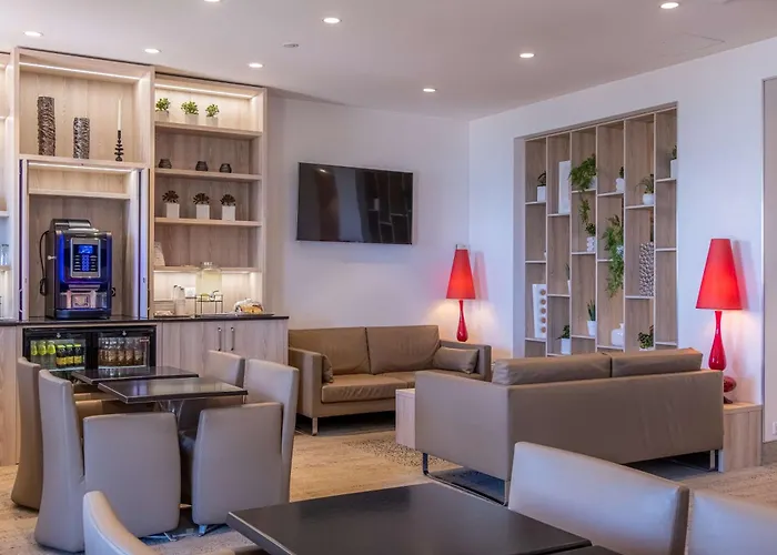 Western Premier De Galles 4* 멍똥