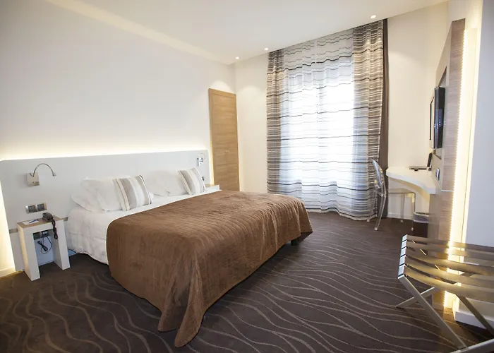 Hotel Western Premier De Galles